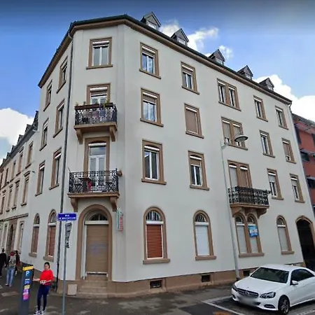 Belles Combles Alsaciennes Au Centre De * Strasbourg