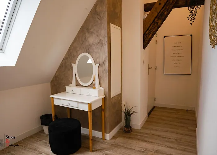 Belles Combles Alsaciennes Au Centre De *