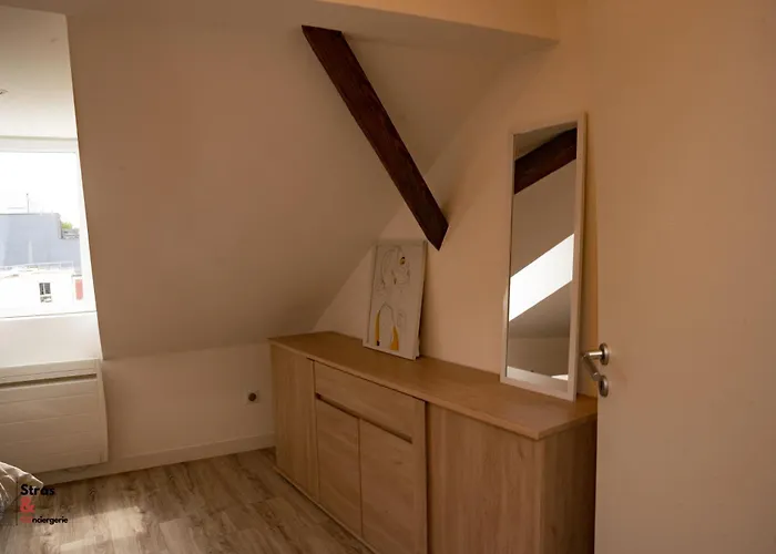 Belles Combles Alsaciennes Au Centre De *